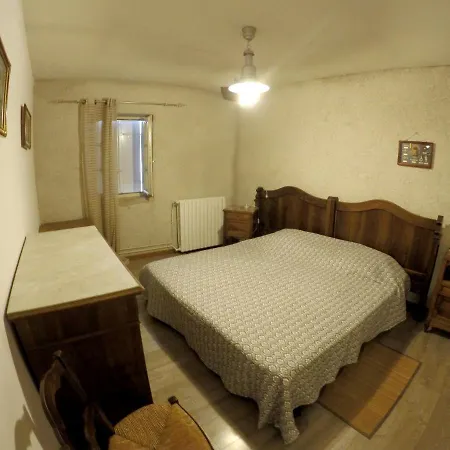 Maison Familiale Avec Piscine Partagee A بيت للعطل لاجراس
